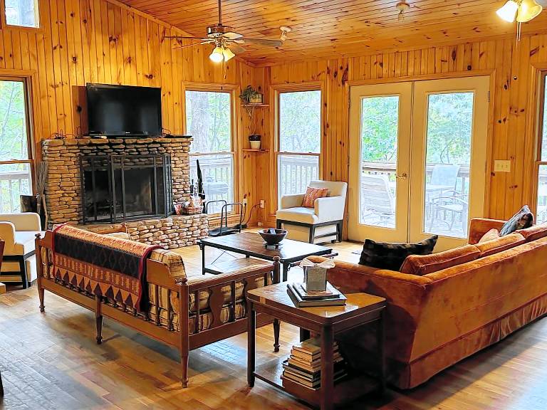 Cabin  Dahlonega
