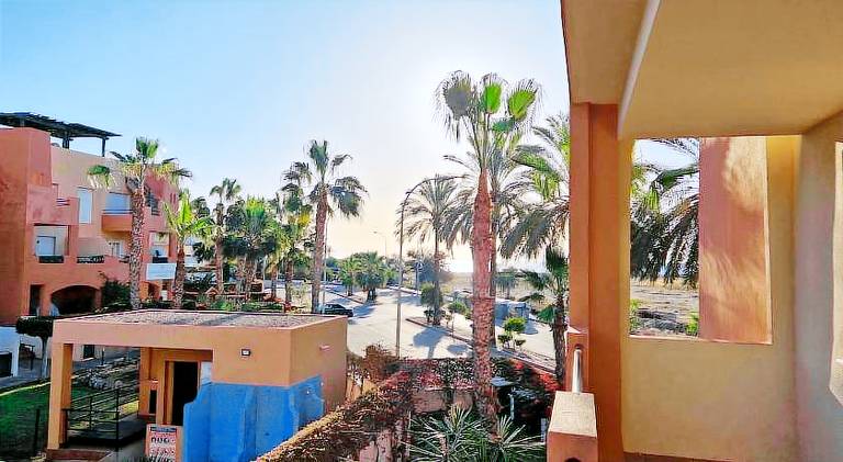 Holiday apartment with pool — photo 3