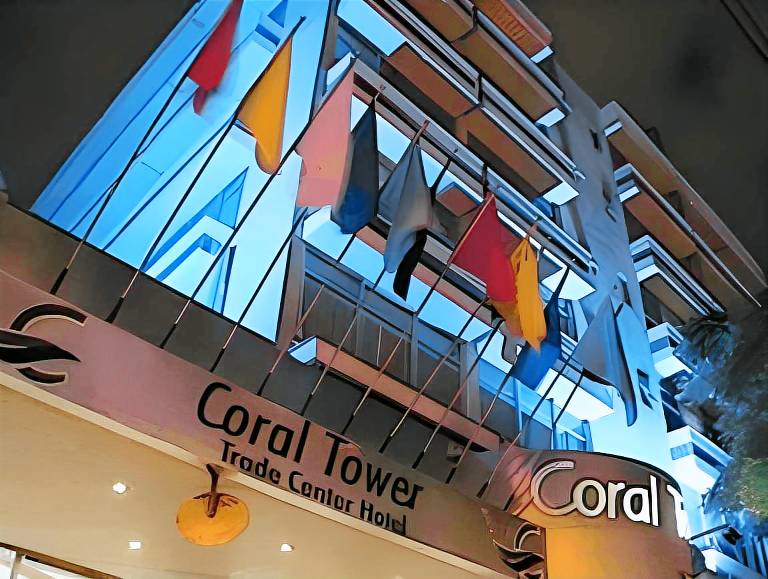 Coral Trade prox a PUCRS Araujo Vianna e Iguatemi in Rio Branco