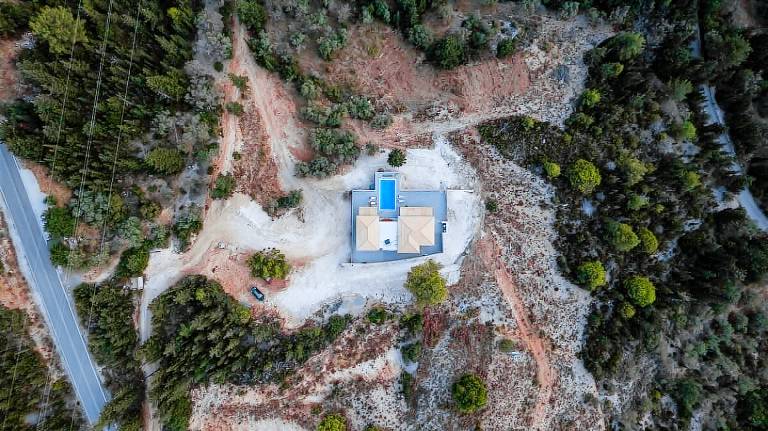 Fully equipped beautiful villa with yard, pool & BBQ | Good for workation | Dogs allowed — photo 5