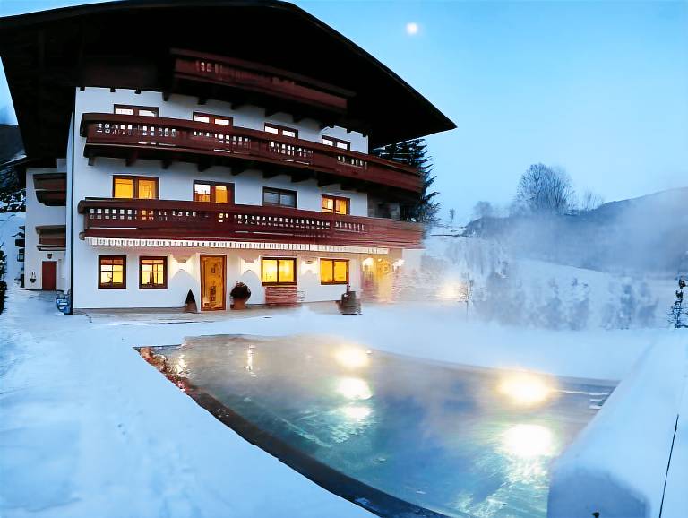 Hotel Sonnegg in Saalbach-Hinterglemm