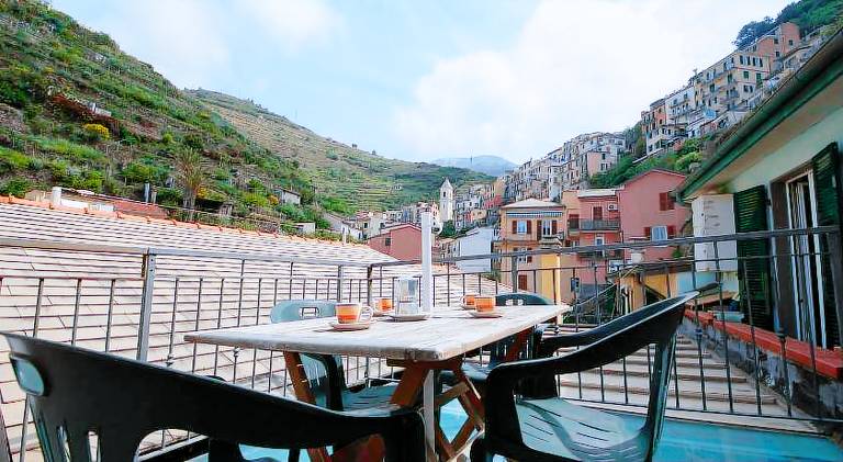 Rental apartment with terrace — photo 3