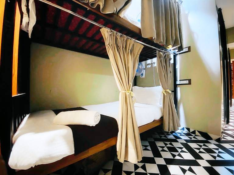 Hostel Kondivita
