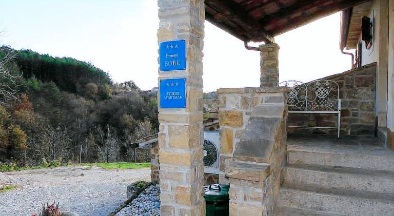 kuća Cerovlje