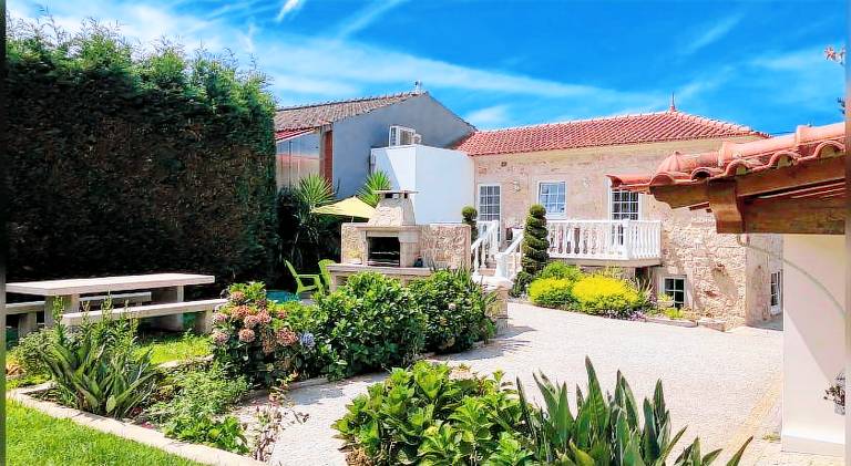 Fully equipped wonderful house with pool, hot tub & yard | Suitable for remote work | Pets are welcome — photo 5