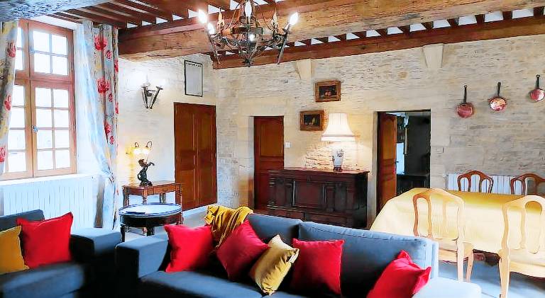 140 m&sup2; Apartment mit Hotelservice