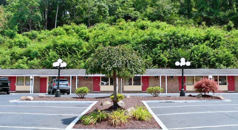 South Hills Motel