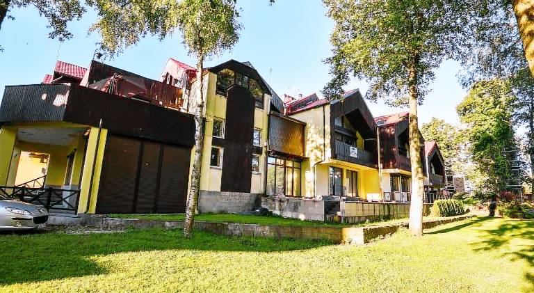 Beautiful holiday apartment with yard & terrace | Beach nearby | Pet-friendly — photo 4