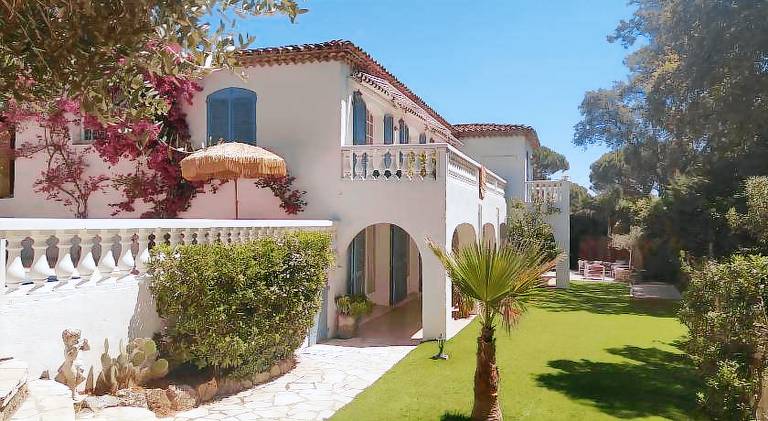 Luxury family villa with large pool, garden & outdoor dining near beach, Domaine l'Oiseau Bleu in Sa — photo 4