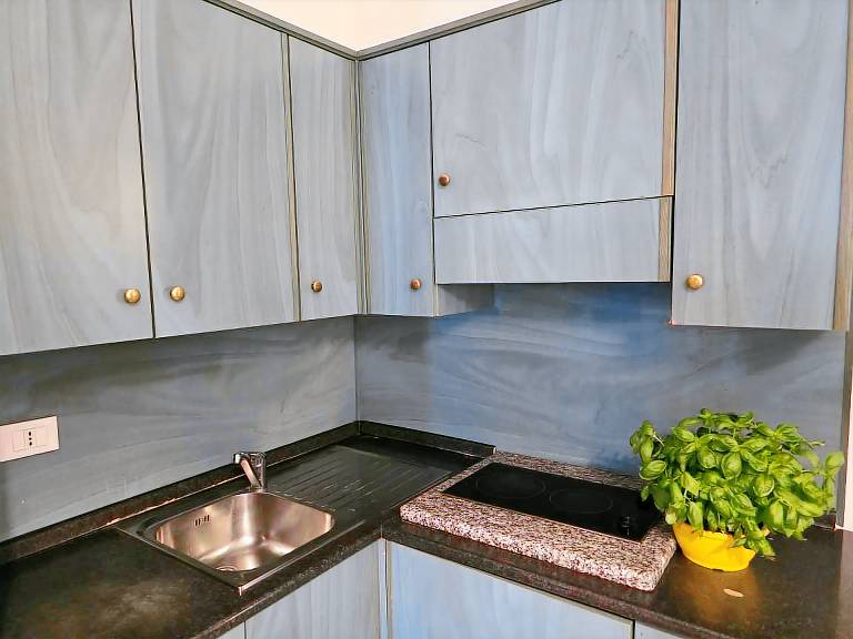 P. R. Club - Three-Room Enea 15 with Sea View, Private Terrace and Air Conditioning — photo 4