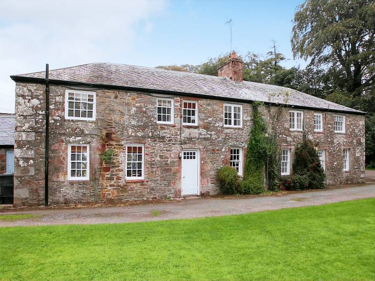 Shore Cottage UK12524