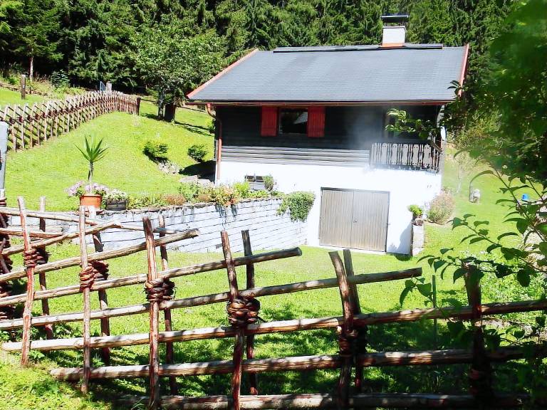 Vacation home with garden & BBQ | Nature view — photo 5