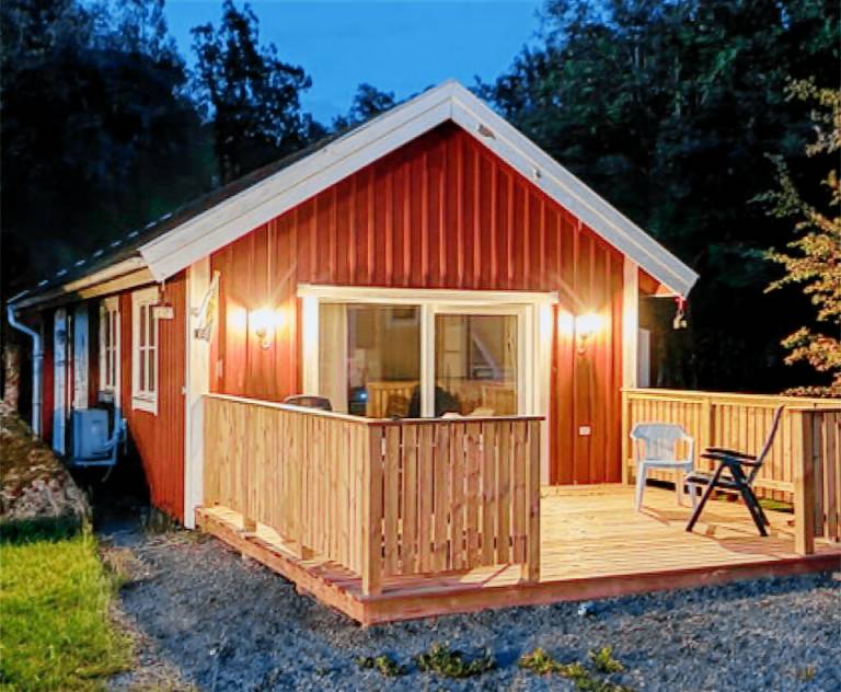 Hus Rusken – Quiet Holiday Home near Lake Rusken for Anglers and Couples — photo 2