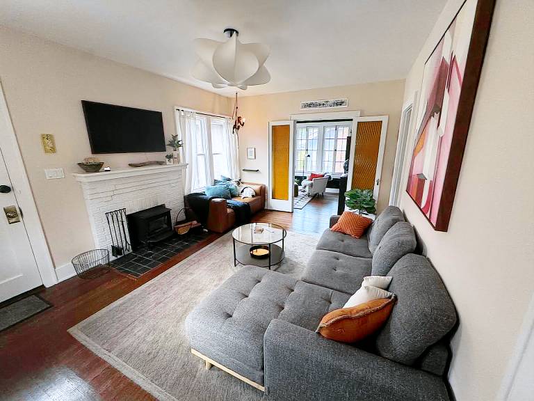 House with garden in Cincinnati, OH