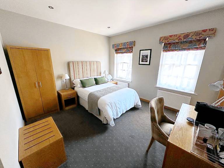 The Mitre Inn — photo 2