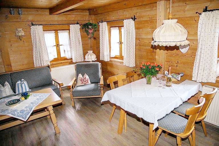 Ferienwohnung mit Hund inRuhpolding,   f&uuml;r max. 4 Personen