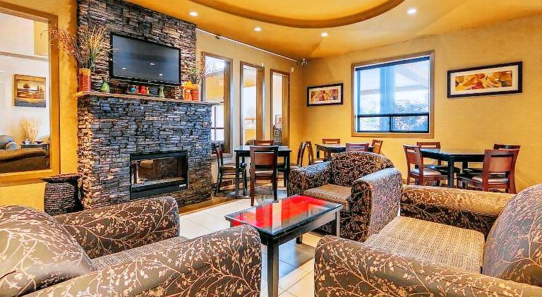 Best Western Estevan Inn & Suites in Estevan, SK