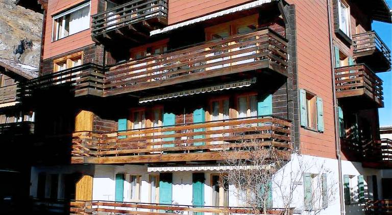 Apartment with patio in Zermatt