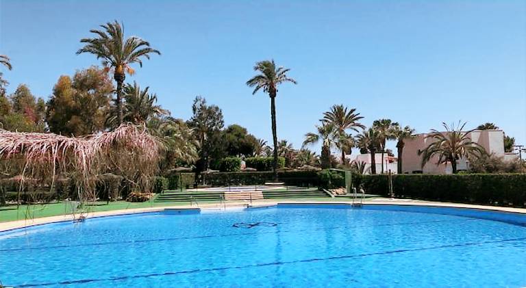 Apartment with pool | Next to the beach | Pets allowed — photo 3