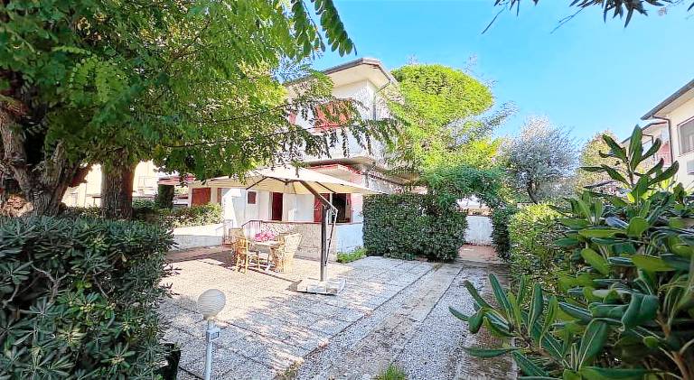 Vacation home | Next to the beach | Pet-friendly in Camaiore