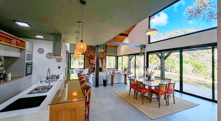 Charming chalet with jacuzzi | Pets are welcome — photo 3