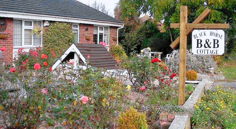 Black horse cottage