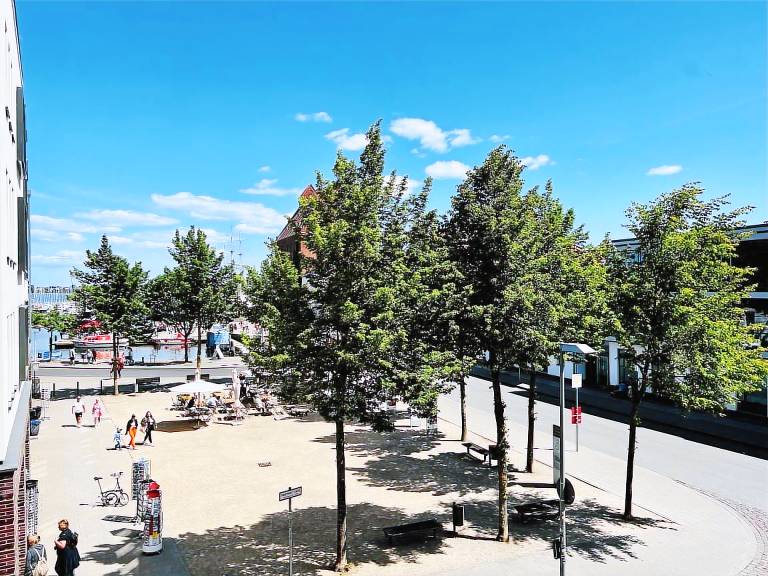 Hafenblick und stylische Atmosphäre im nagelneuen HafenCity Loft Stralsund — photo 3