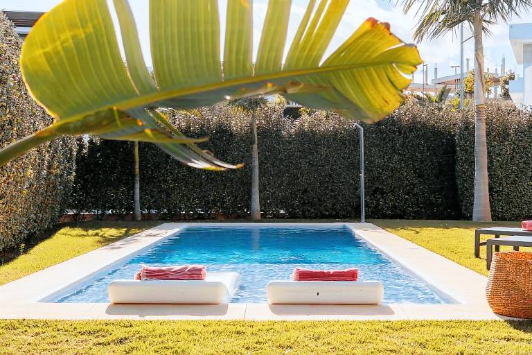 Villa 'Dominica 10' with Sea View, Wi-Fi and Air Conditioning — photo 2