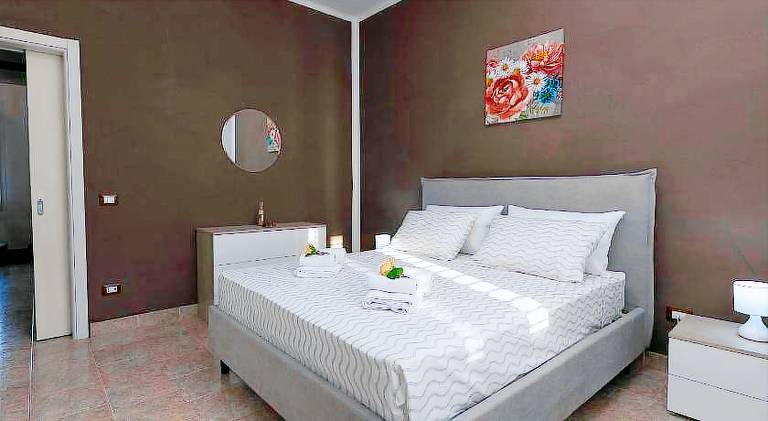 Rental apartment with 2 rooms for 6 persons — photo 2