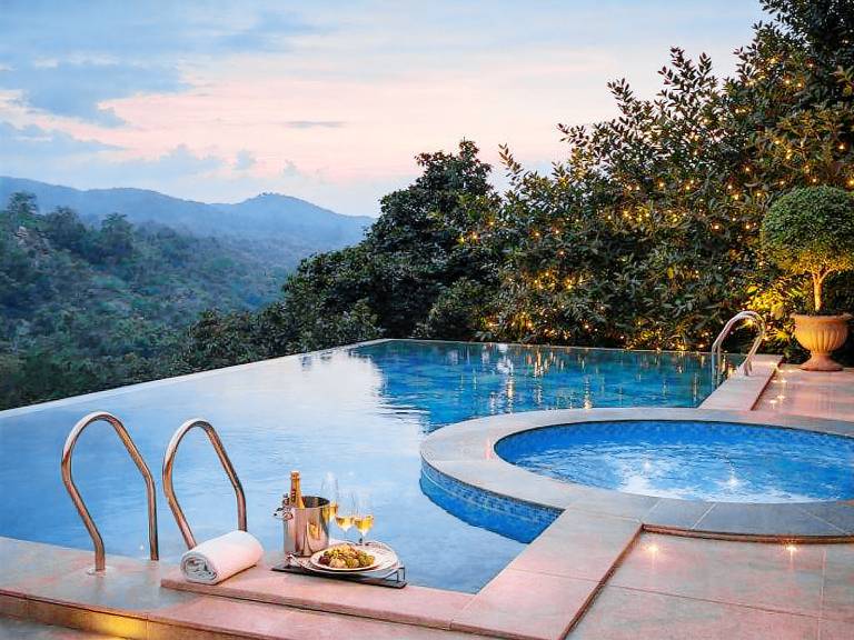 THE SKY IMPERIAL PAVOREAL JUNGLE RESORT in Kumbhalgarh