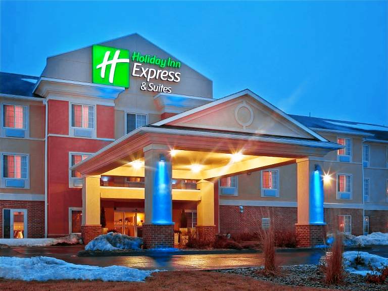 Holiday Inn Express Hotel & Suites Council Bluffs - Convention Center Area By IHG in Council Bluffs, IA