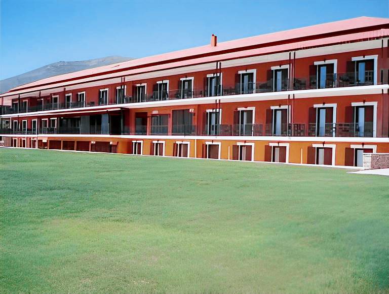 Europa Beach Hotel in Delphi