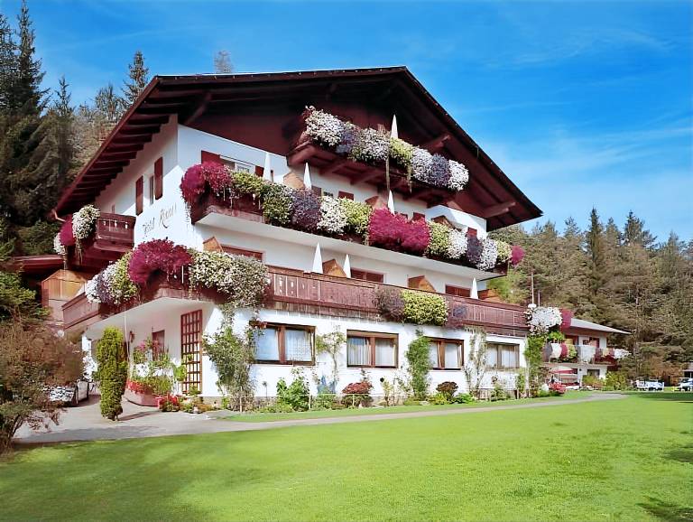 APIPURA hotel rinner in Renon