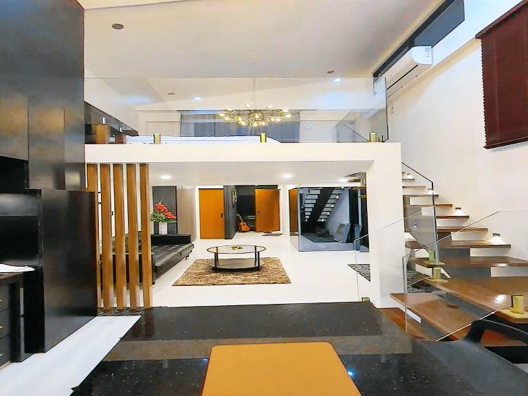 Casa Bombongan