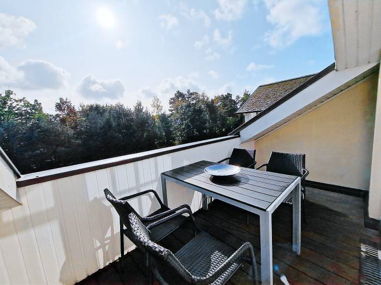 Komfort Ferienwohnung mit 1 Schlafzimmer und Balkon im Dachgeschoss — photo 5