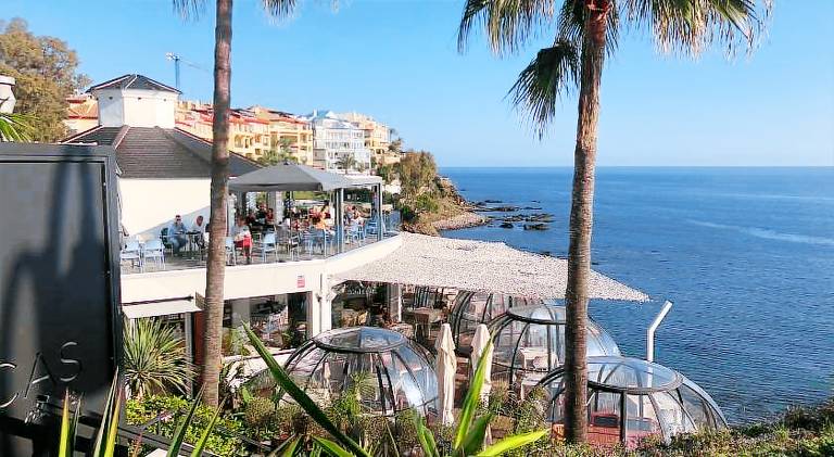 Fully equipped pleasant apartment with terrace, yard & pool | Next to the beach | Pets allowed — photo 5