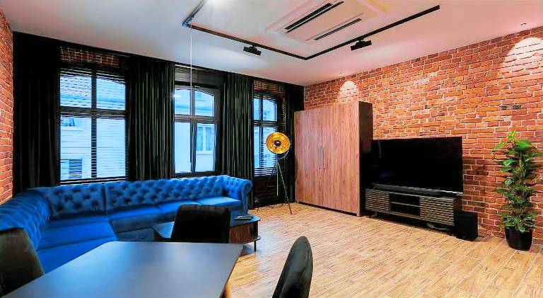 Holiday apartment with jacuzzi — photo 3