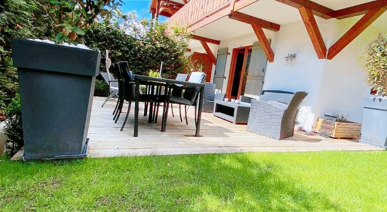 Holiday apartment with 1 room for 6 persons in Combloux