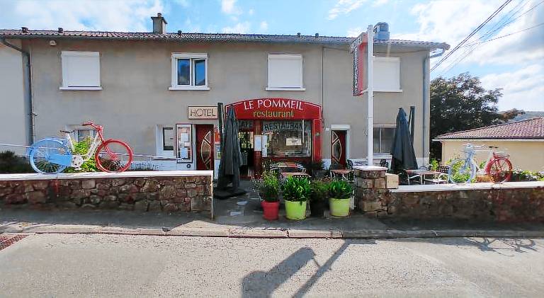 Hotel Le Pommeil — photo 5