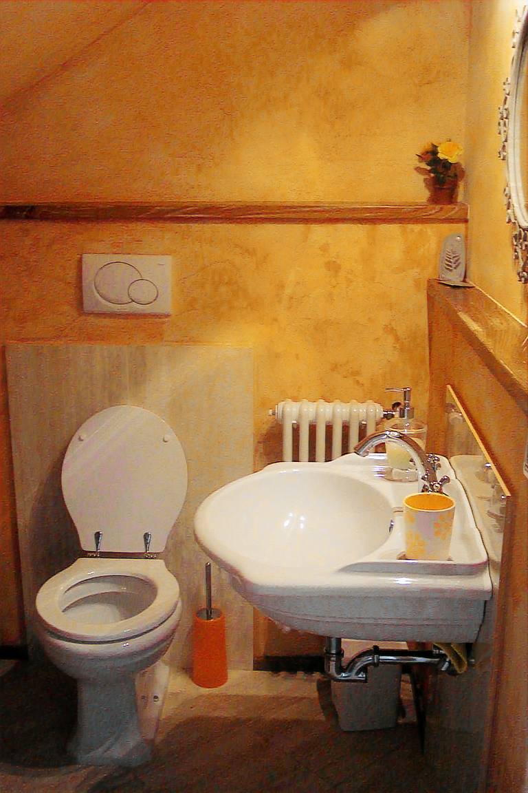 Fully equipped charming house with barbeque, patio & yard | Pets are welcome — photo 3