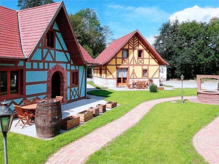 Chalet with terrace — photo 2