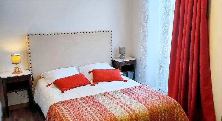 Rental apartment with terrace — photo 2