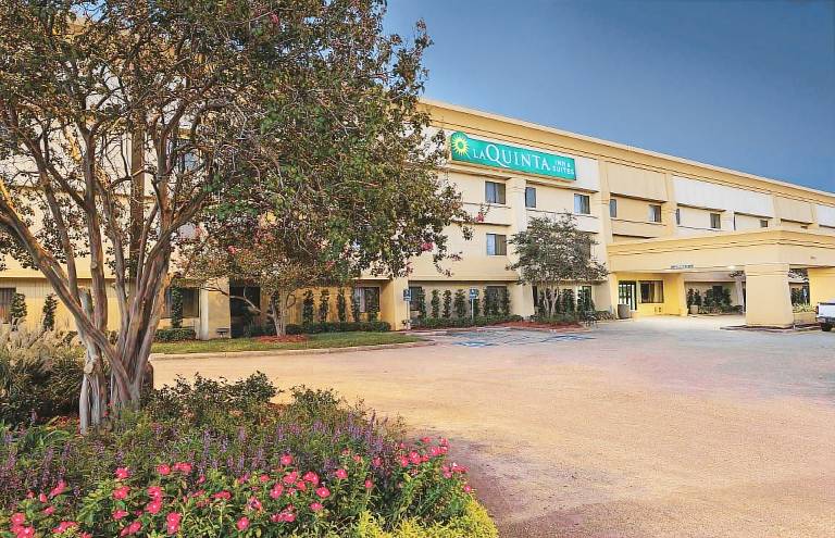 La Quinta Inn & Suites by Wyndham Baton Rouge Siegen Lane in Baton Rouge, LA