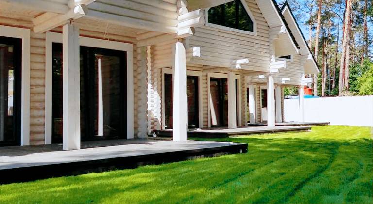 House with terrace & yard in Rewal
