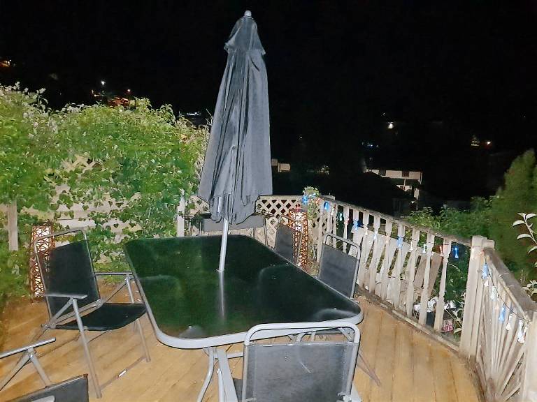 Tranquil Retreat - 3 Bedroom House with hot tub — photo 2