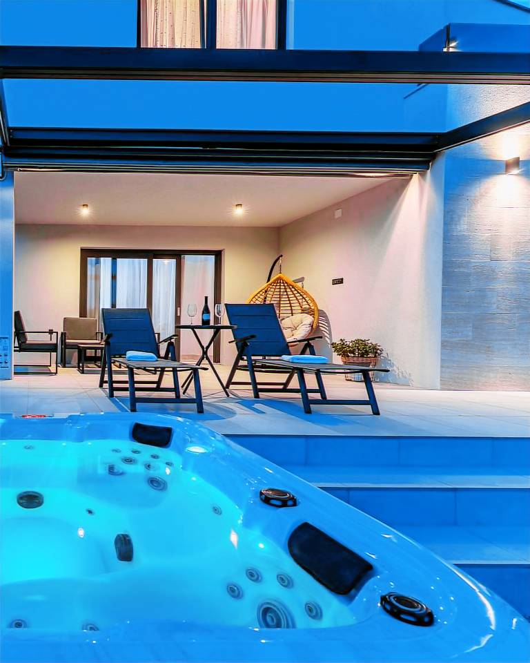 Child-friendly big vacation home with terrace, garden & barbeque | Dogs allowed — photo 2