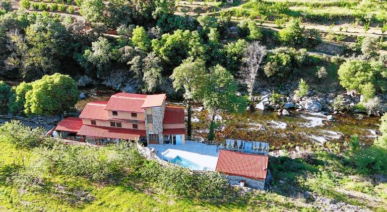 Wonderful vacation home with pool | Pets allowed in Cáceres