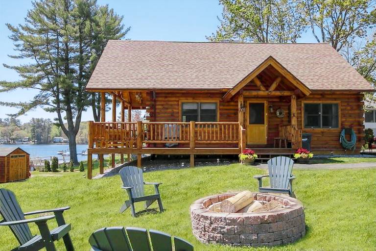 Cabin Tilton