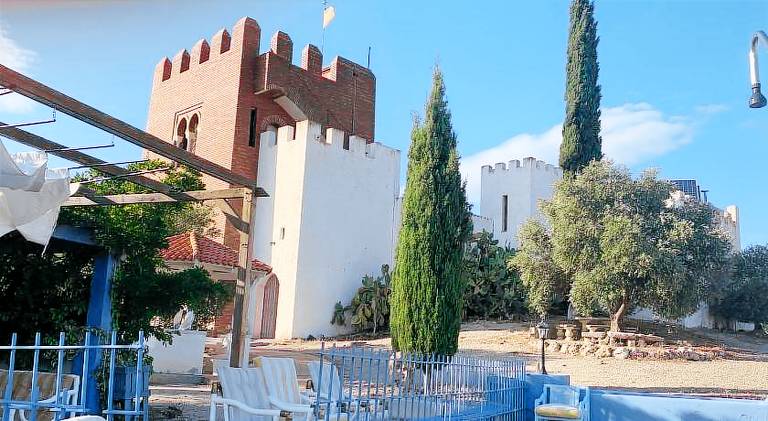 Fully equipped big house with private pool, yard & BBQ | Perfect for remote work | Dogs allowed in Arganda del Rey