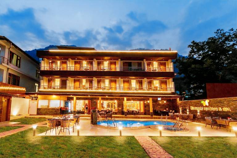 Mulberry Resort Centrally Heated Boutique Retreat in Kullu